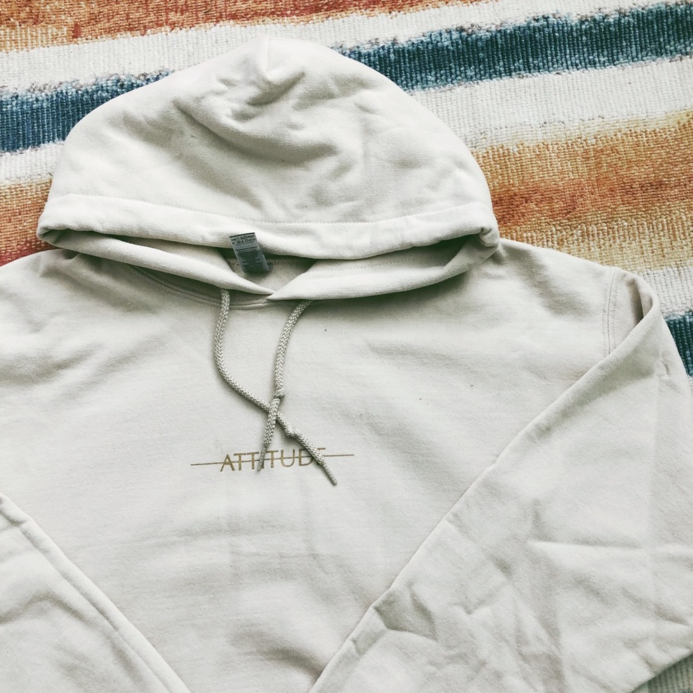 ATTITUDE sweatshirt in beige 🤍